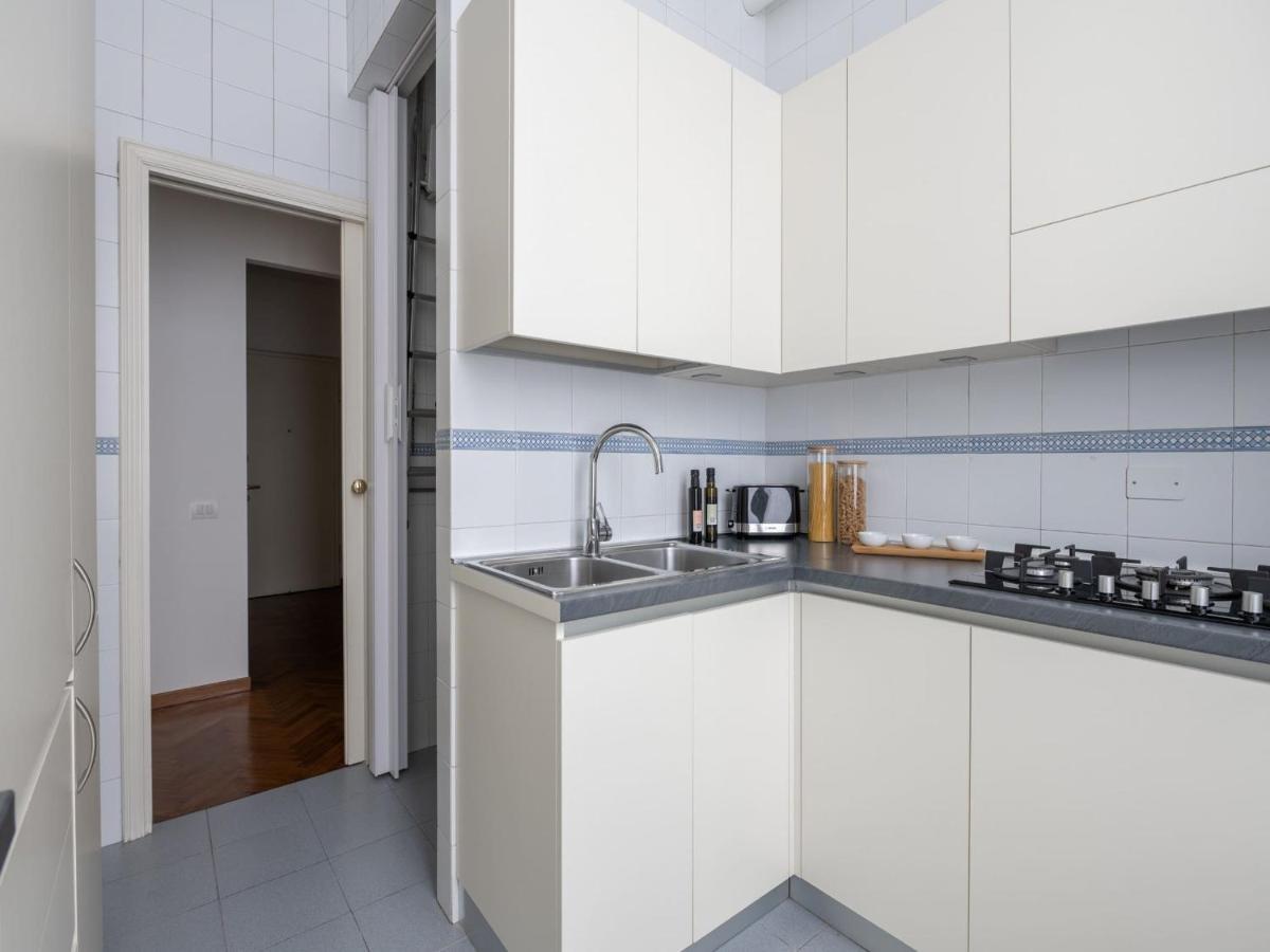 The Best Rent - Gorgeous Two-Bedroom Apartment In Porta Nuova District Μιλάνο Εξωτερικό φωτογραφία