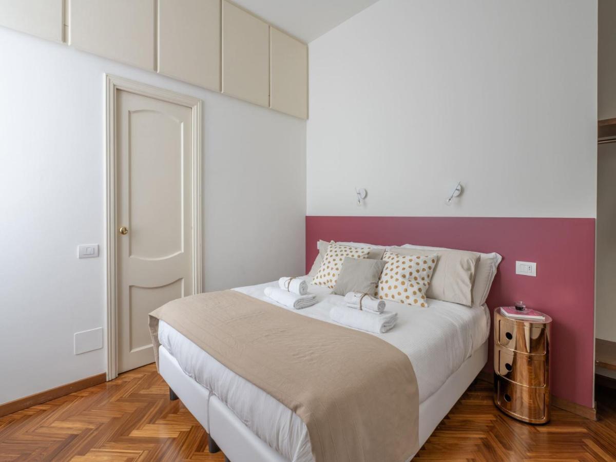 The Best Rent - Gorgeous Two-Bedroom Apartment In Porta Nuova District Μιλάνο Εξωτερικό φωτογραφία